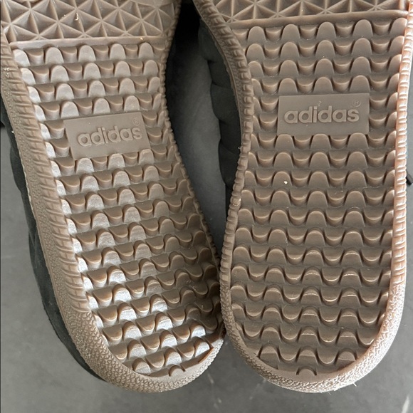 Adidas Samba Black and Gold Sneakers - Picture 2 of 8